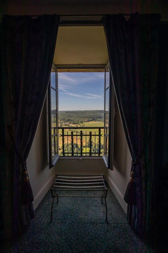 Château de Mercuès Esterno foto